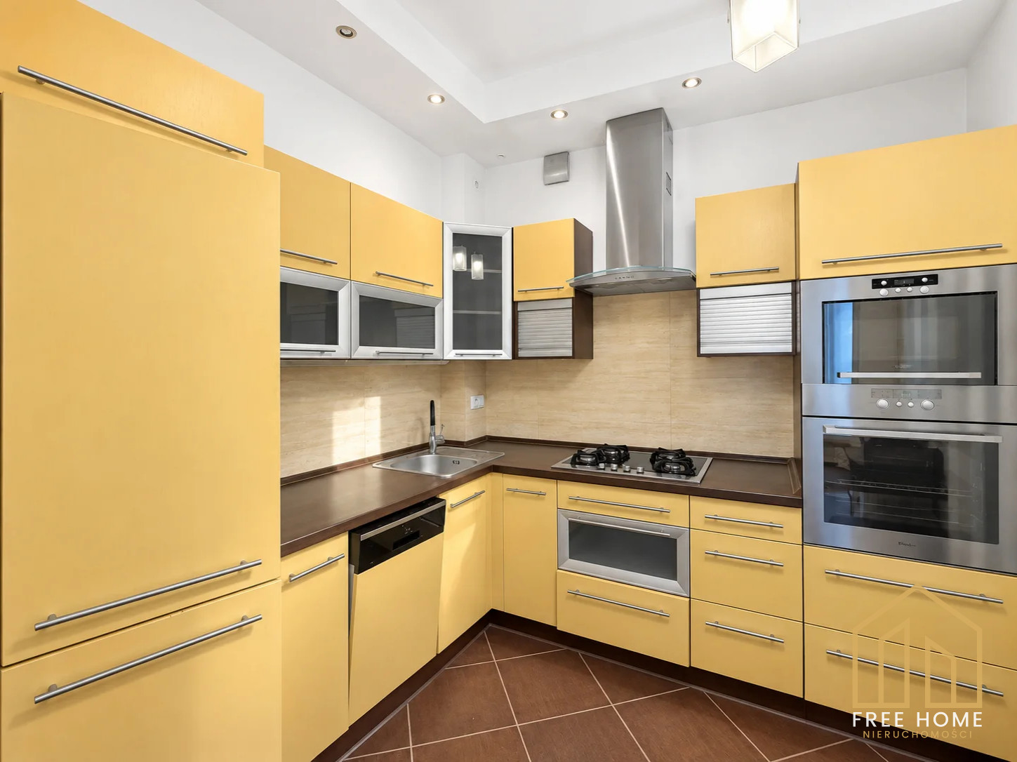 Mieszkanie 4-pokojowe 71 m² Wysoki Parter w bloku — miniatura 7