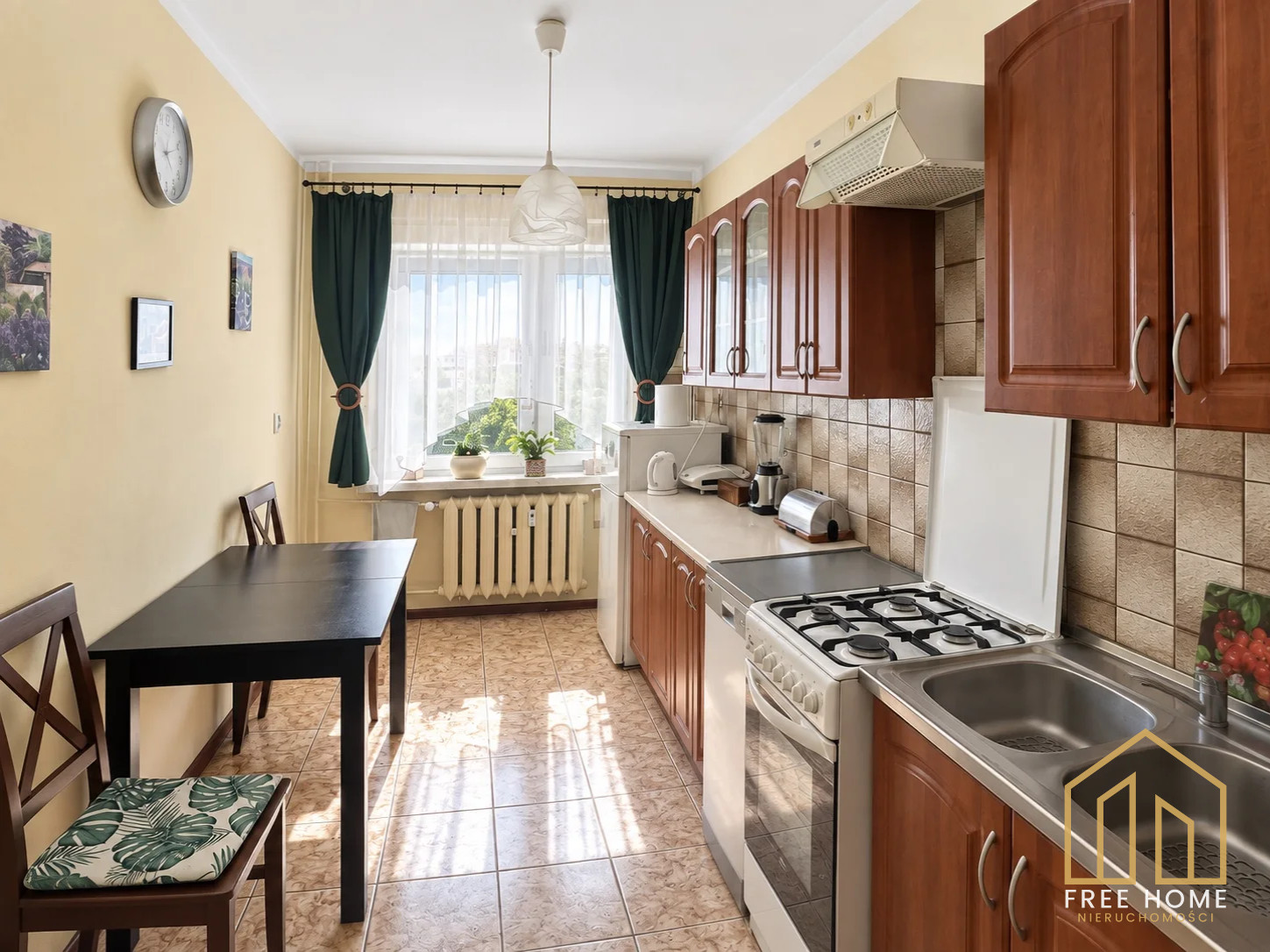3 Pokoje z balkonem w Bloku piętro pierwsze - Piastów — miniatura 2